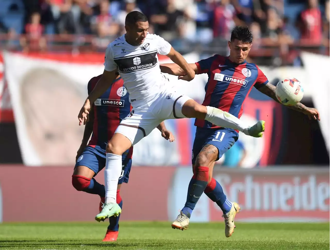 San Lorenzo y Platense empataron 2-2 en el Bajo Flores