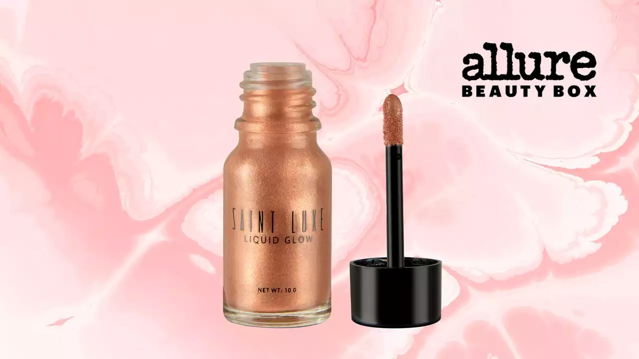 Why the Saint Luxe Liquid Glow Works With and Without Makeup