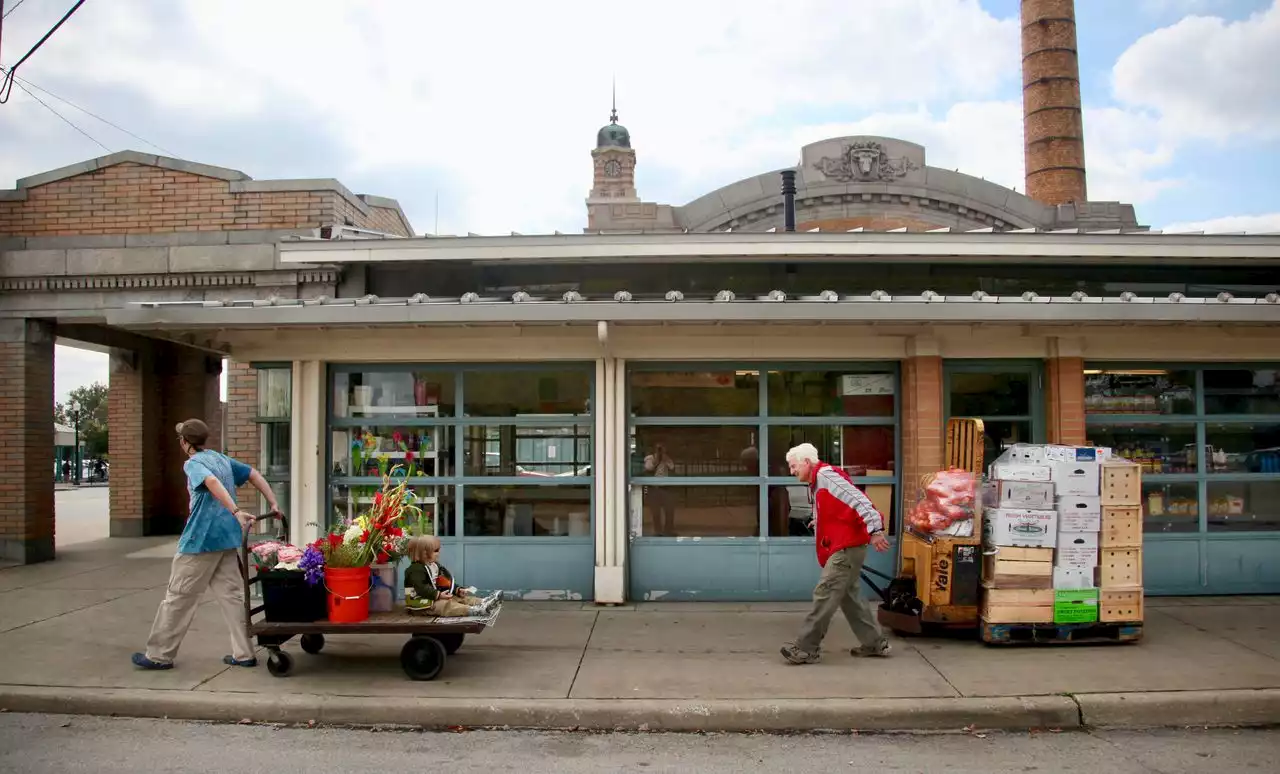 West Side Market pilot program to offer free fruits and veggies to families in need