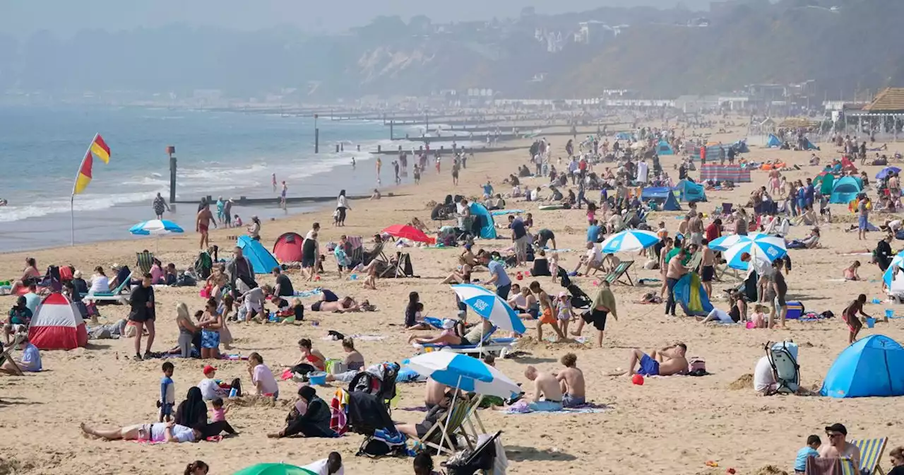 Brits flock to beaches to enjoy Easter weekend sun as UK hotter than Crete