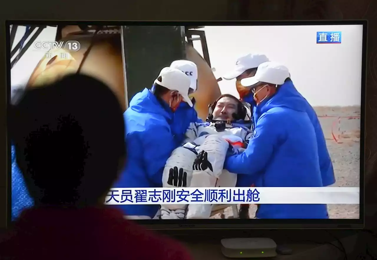 China's record-breaking astronauts are back on Earth after six months in orbit | Engadget