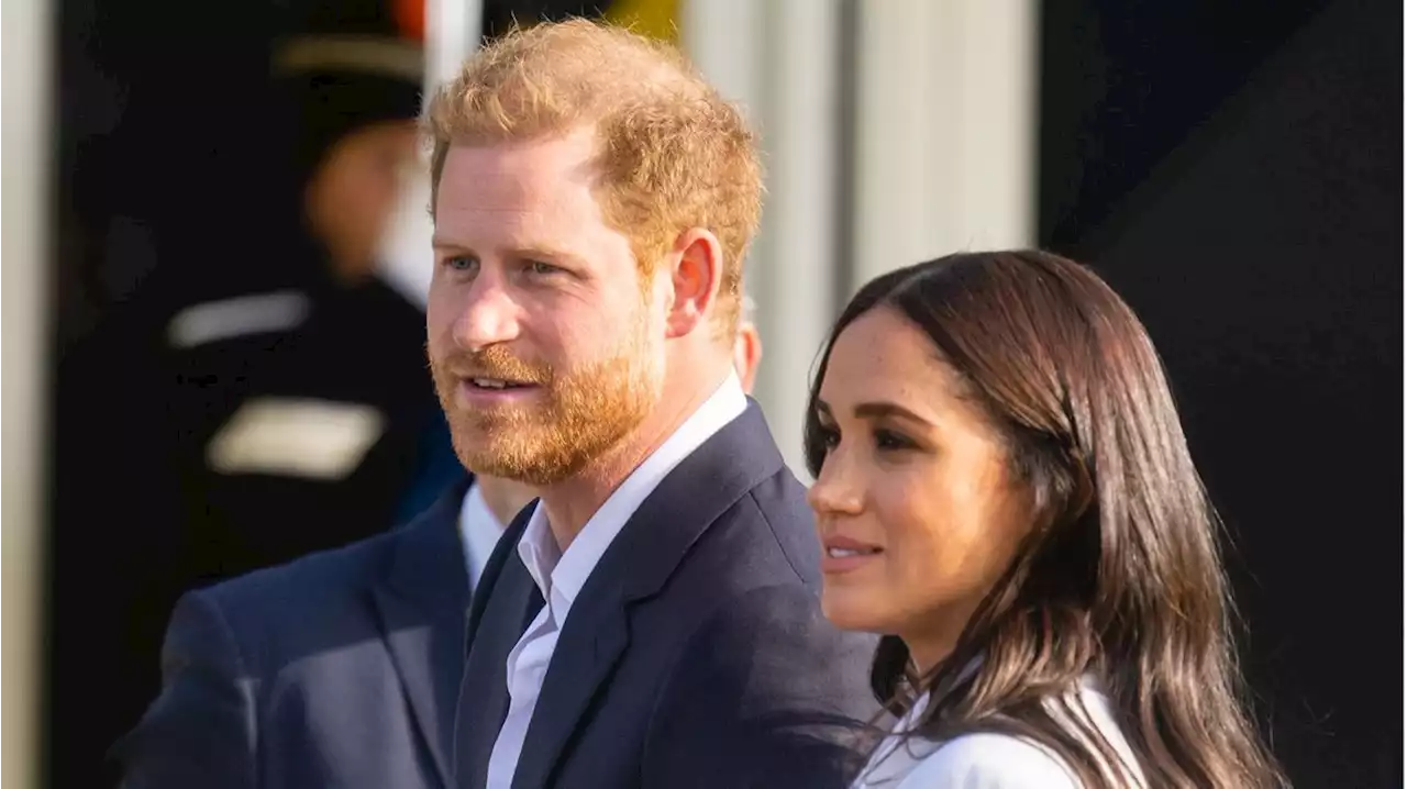 Prinz Harry wird emotional: Hier tröstet Meghan ihren Ehemann