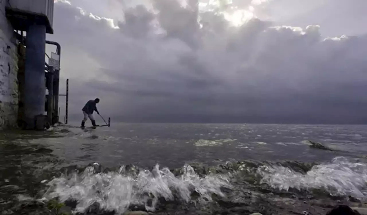 El país que quiere rellenar un legendario mar que quedó seco por el cambio climático