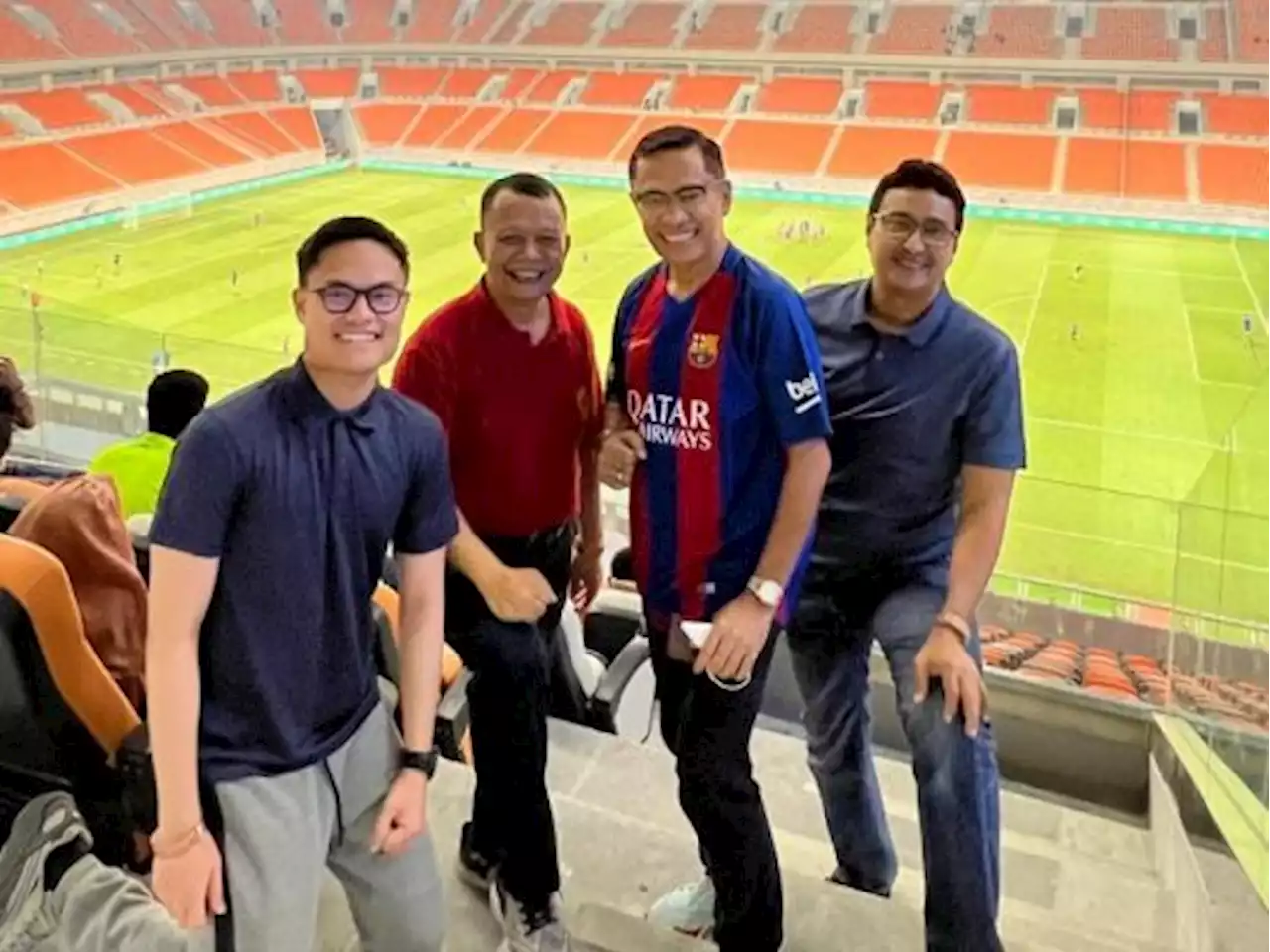 Saleh Husin Puji Permainan Barca U-18 di Stadion JIS