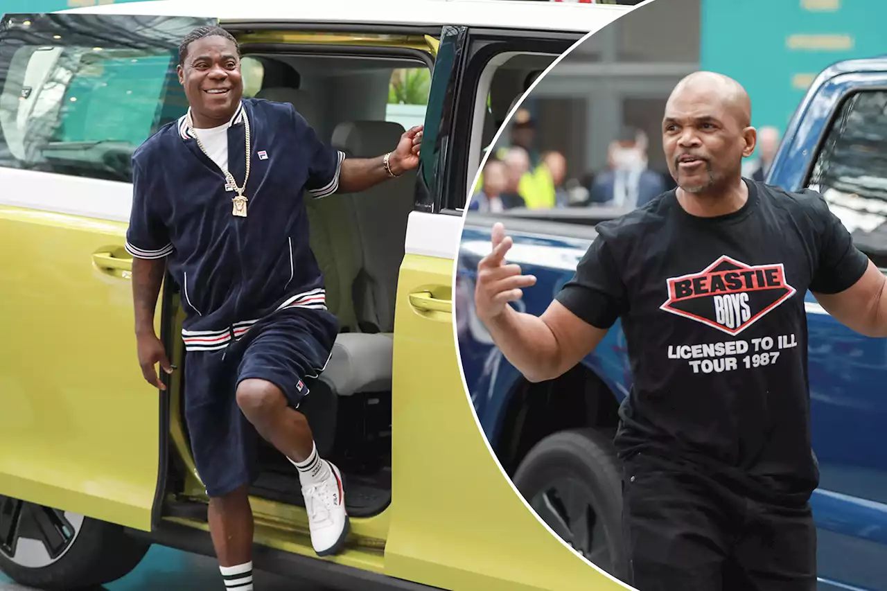 Tracy Morgan and rapper Darryl McDaniels thrill crowds at NY Auto Show