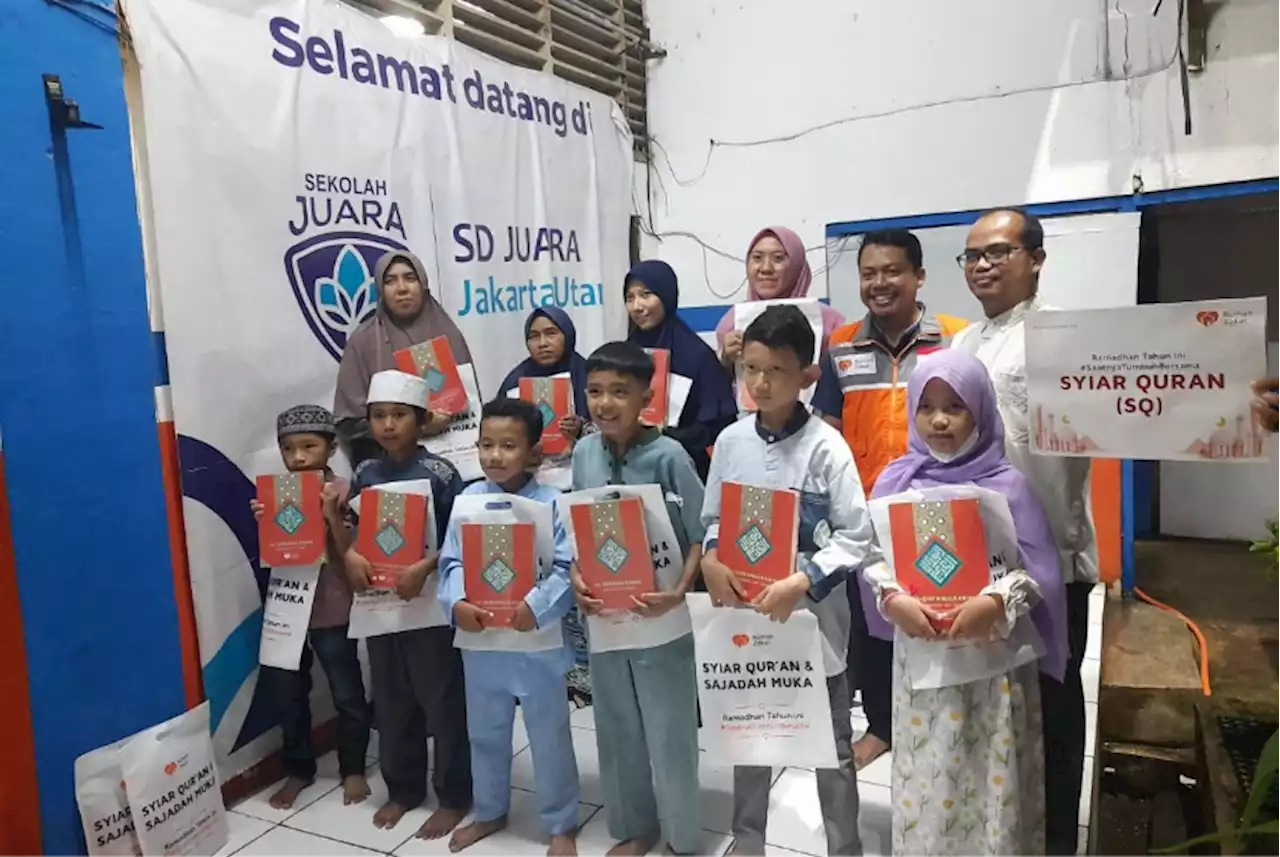 Rumah Zakat Salurkan Alquran kepada Anak-Anak Dhuafa di SD Juara Jakarta Utara |Republika Online