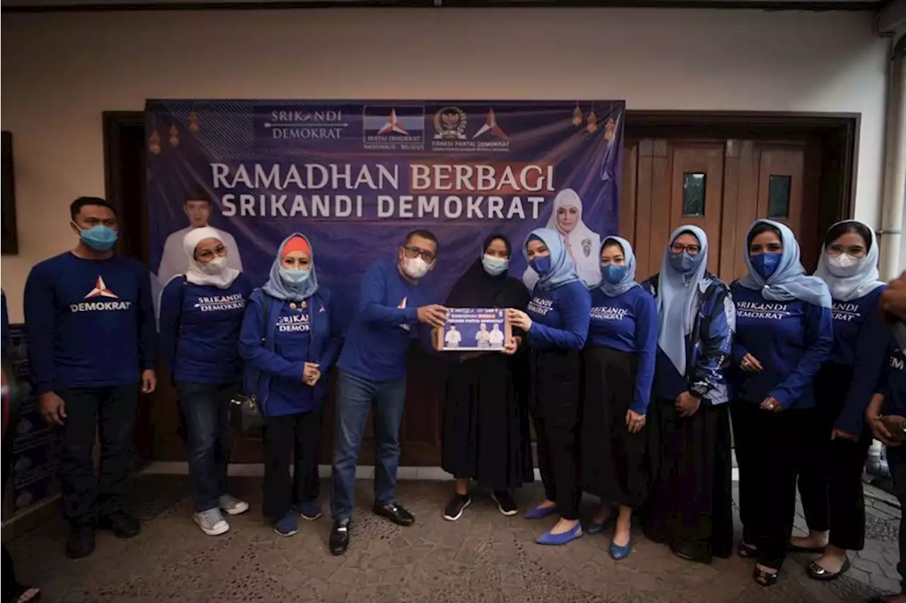 Demokrat DKI Bantu Buruh Cuci, Tukang Pijat, dan UMKM