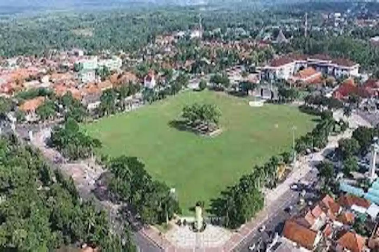 Ini Dia Alun-Alun Terluas di Jateng, Luasnya Capai 6 Hektare