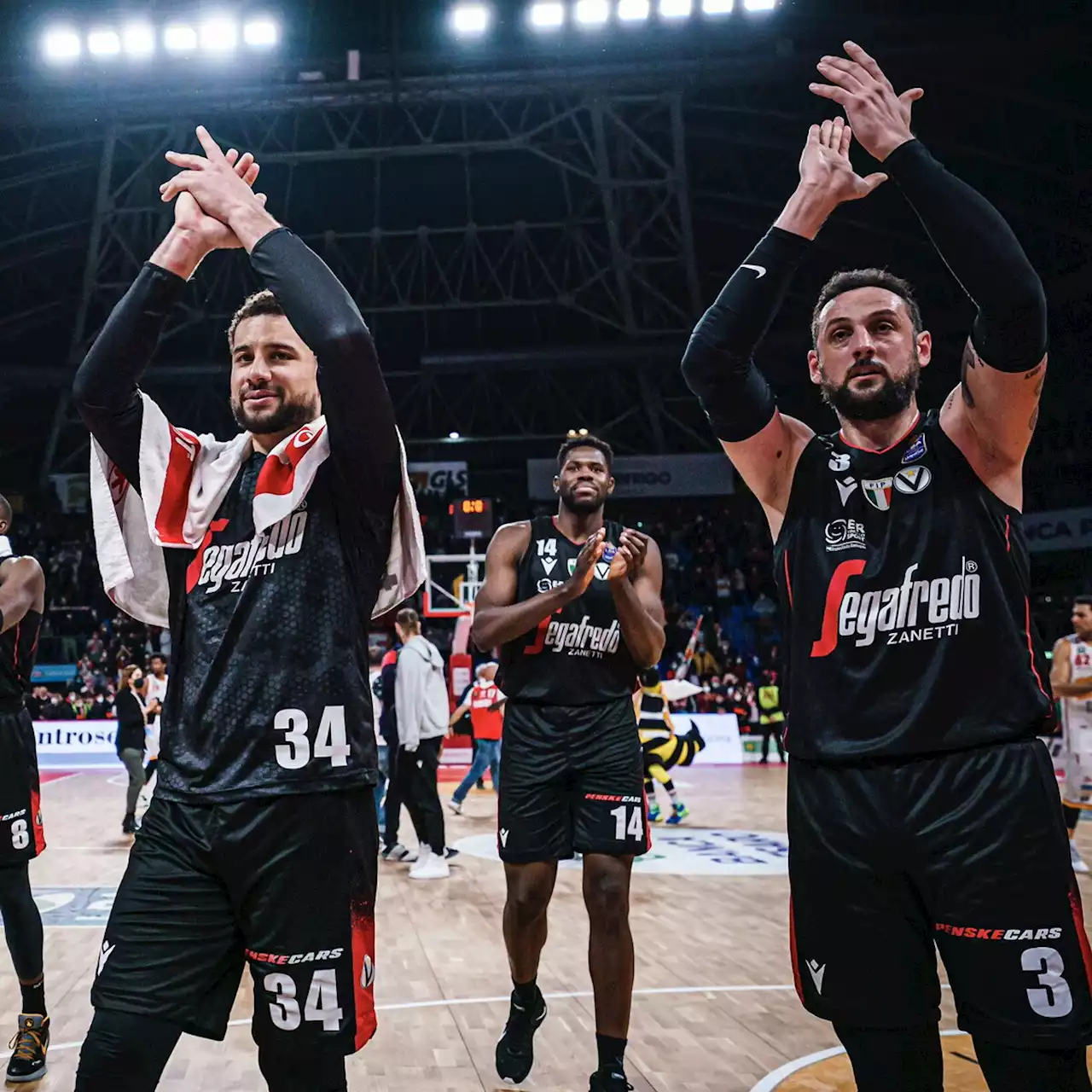 Basket, Serie A: Milano stravince, la Virtus risponde