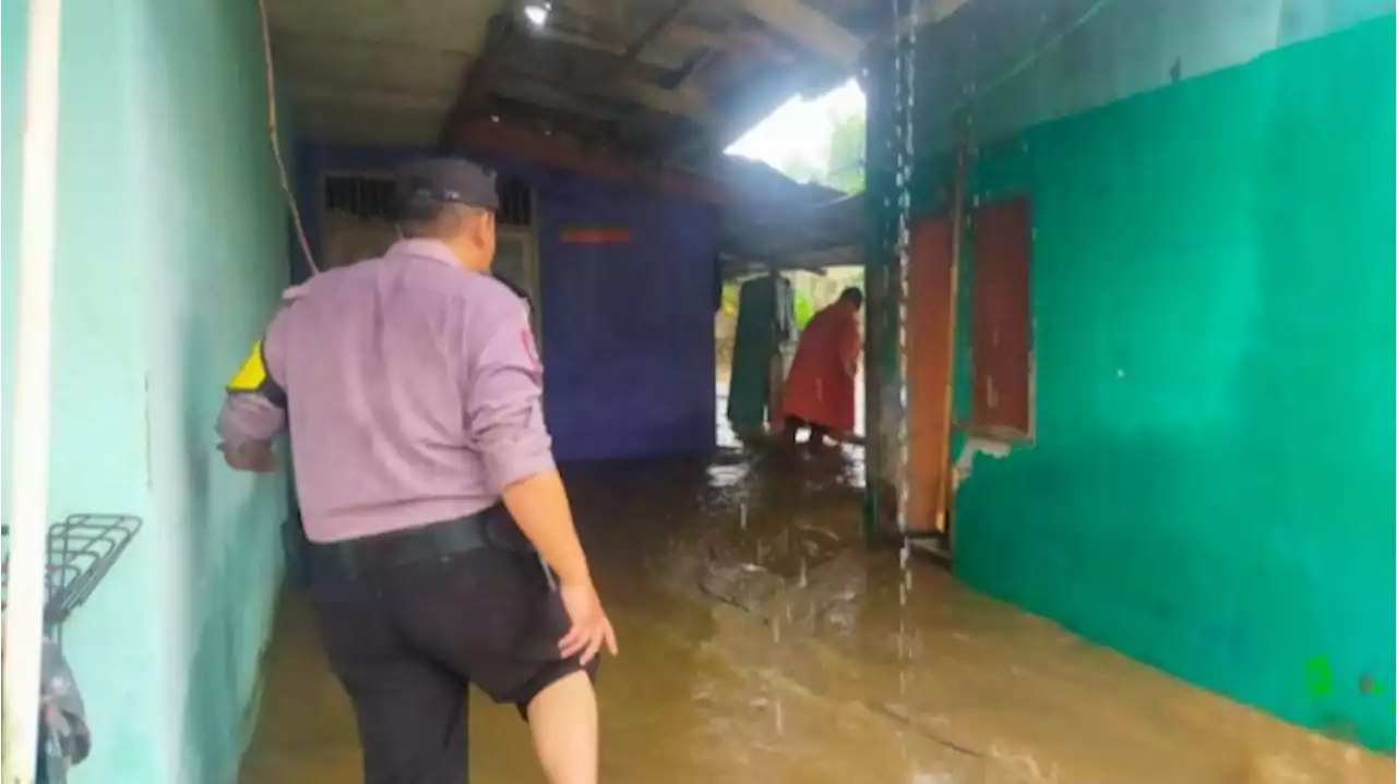 Banjir Melanda Sukabumi, Polisi Imbau Warga Tidak Buang Sampah Sembarangan