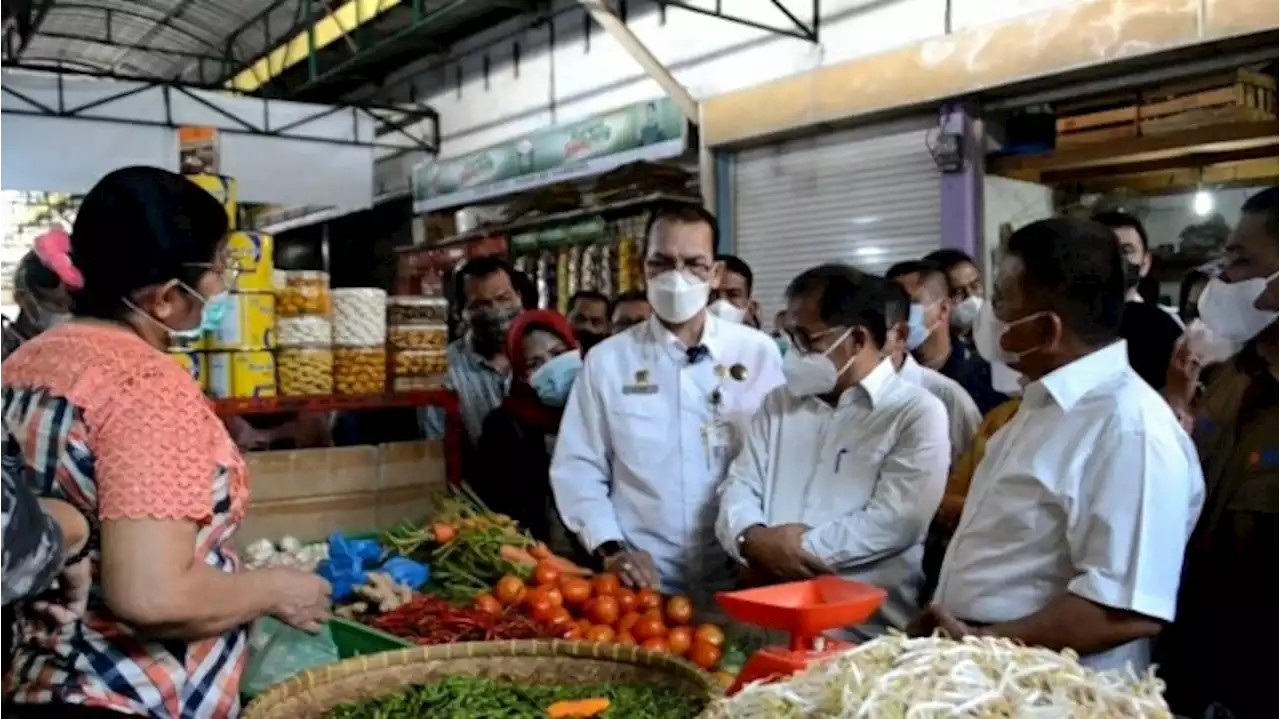 Kementan Sebut Ketersediaan 12 Bahan Pangan Pokok di Medan Aman