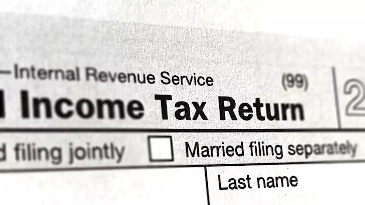 IRS offers free electronic filing service ahead of Tax Day