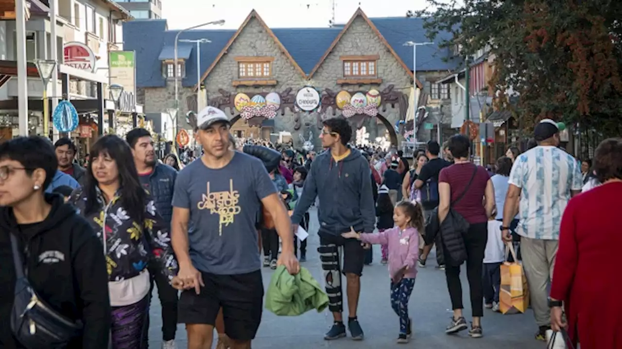 En Semana Santa viajaron 2,6 millones de turistas por el país