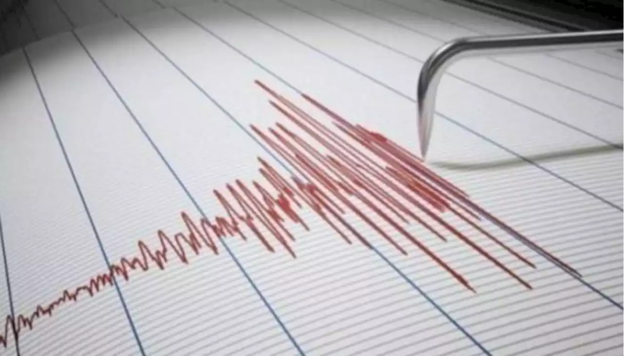 زلزال بقوة 5.8 درجات يضرب إندونيسيا