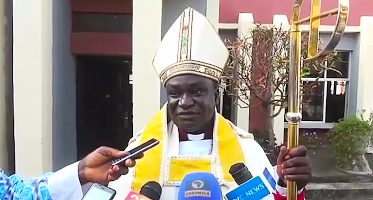 ‘The President Should Sit Up’; Anglican Bishop Slams Buhari Over Insecurity