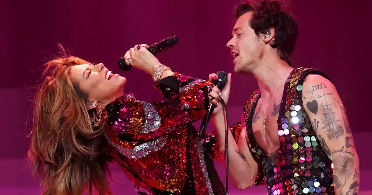 Harry Styles stans Shania Twain and channels Freddie Mercury for an adoring Coachella