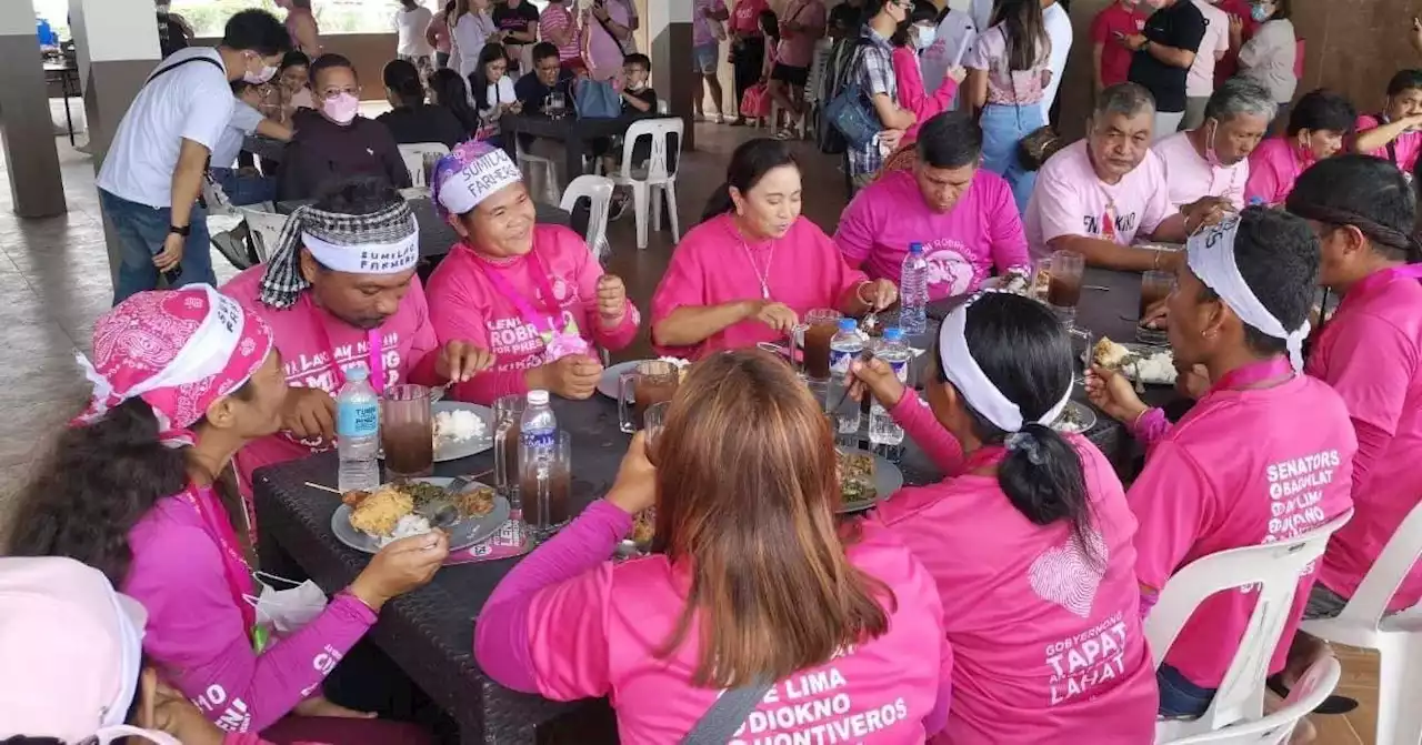 ‘Chill’ Robredo takes lunch with Sumilao farmers as rivals' ‘theatrics’ unfold