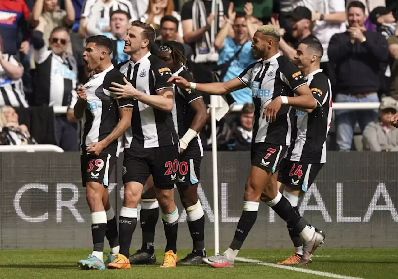 Newcastle Torehkan Kemenangan Dramatis Atas Leicester |Republika Online