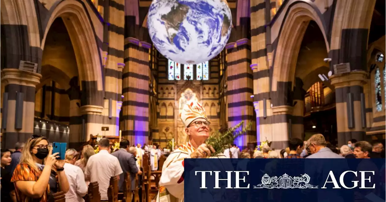 ‘Humbling’ crowds as churches deliver Easter services