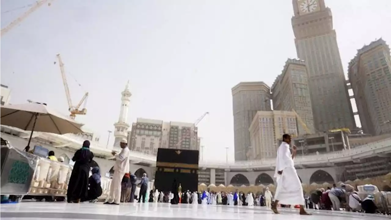 Saudi 'Pekerjakan' Robot Baru buat Bantu Jamaah Haji & Umrah