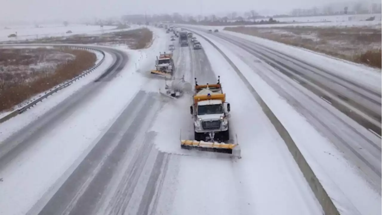 Spring snowstorm hitting southern Ontario causing messy conditions for drivers