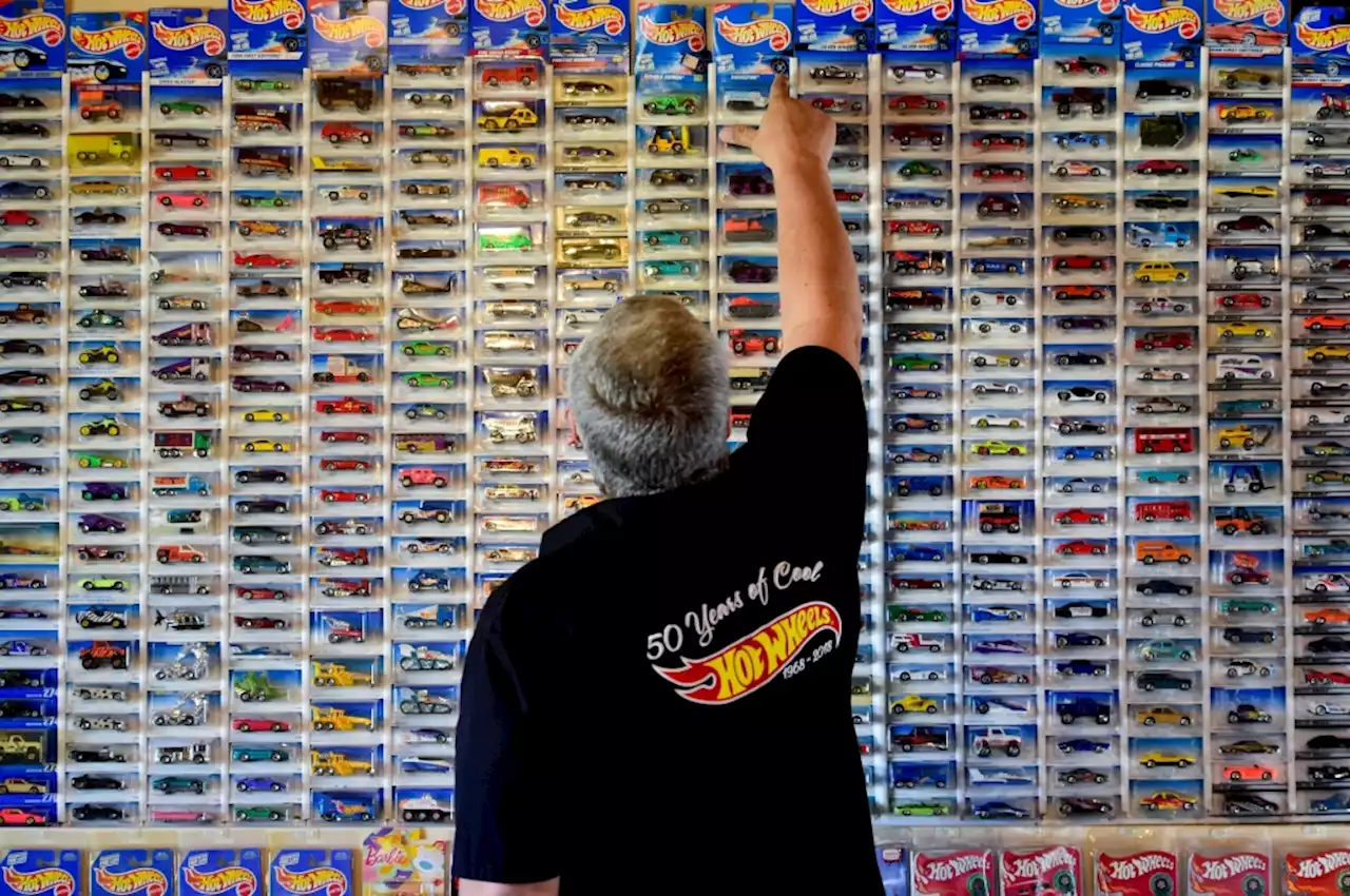 Firestone man grows Hot Wheels car collection to more than 30,000