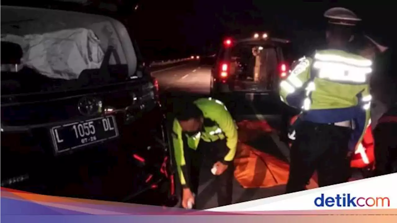 Rombongan Grup Musik Debu Mengalami Kecelakaan Maut di Tol Probolinggo