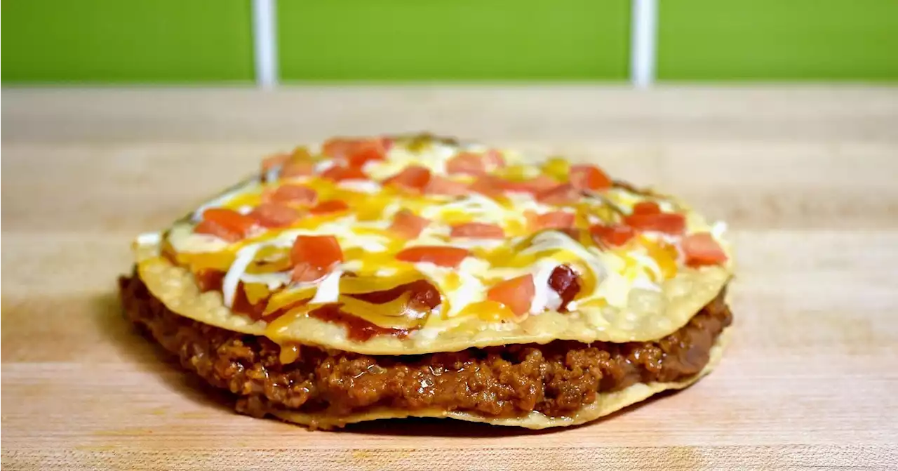 Taco Bell is bringing back the Mexican Pizza