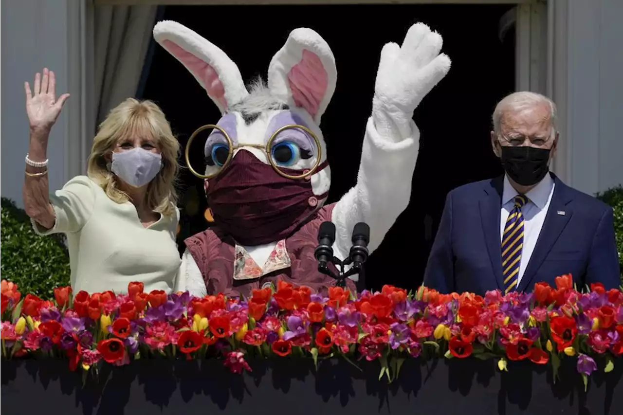 Bidens welcome Easter 'EGGucation' roll back to the White House