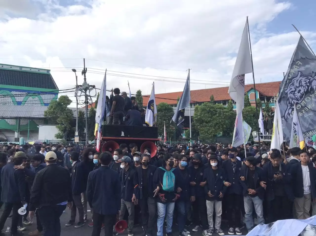 Demo Surabaya Hari Ini: HMI Bakal Geruduk DPRD Jatim, Berikut Tuntutannya