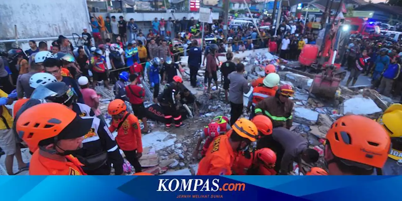 UPDATE Alfamart Gambut Roboh: 3 Orang Tewas, 4 Masih Tertimbun, 8 Selamat