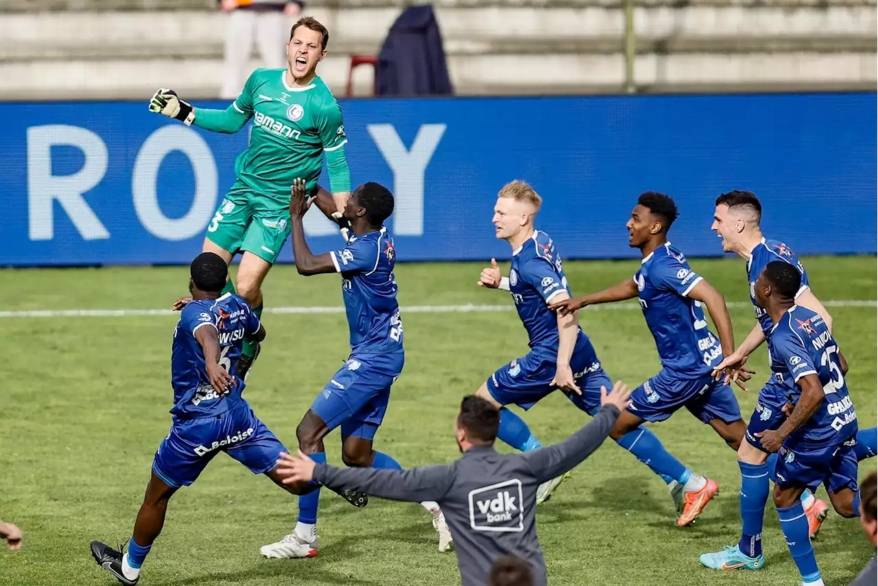 AA Gent troeft Anderlecht af in penaltyreeks en pakt Croky Cup, uitgerekend Davy Roef is grote held met twee reddingen