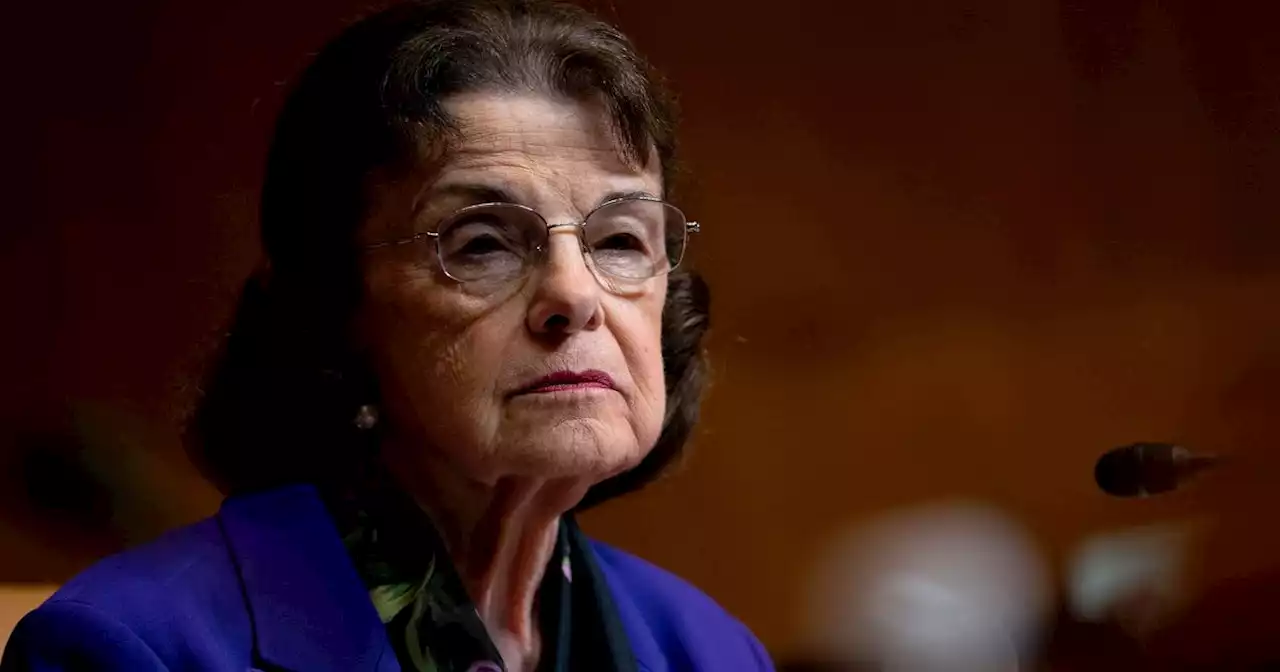 Let Dianne Feinstein Leave the Senate on Her Own Terms