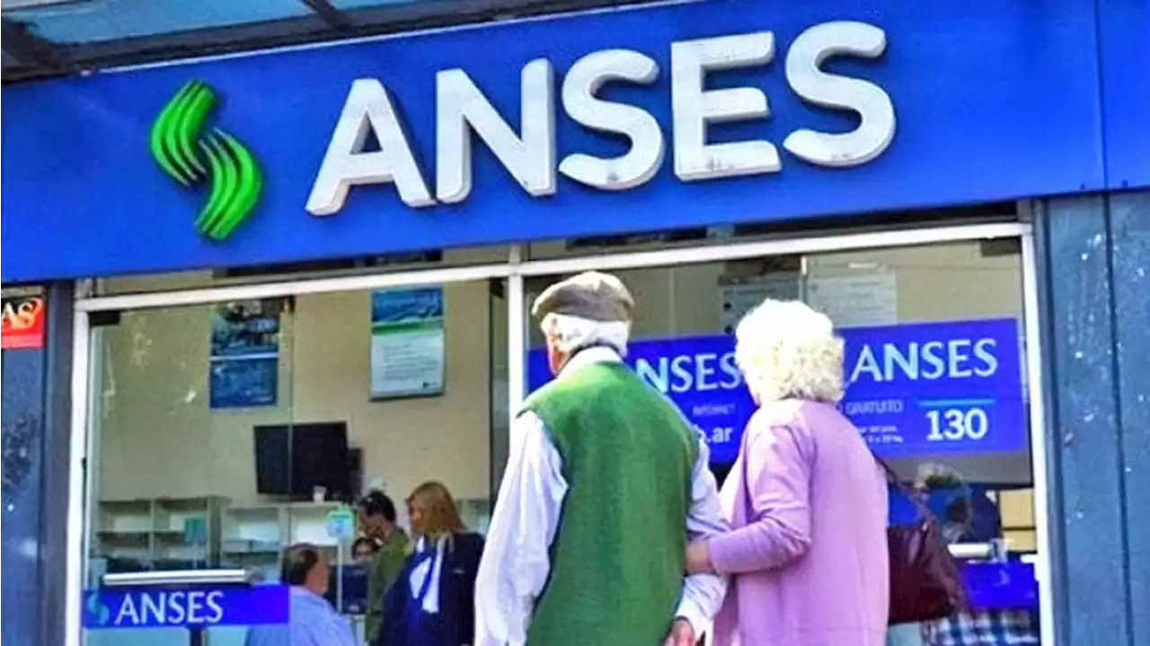 Jubilados y pensionados: Anses comienza a pagar el bono de $6000 este lunes 18 de abril