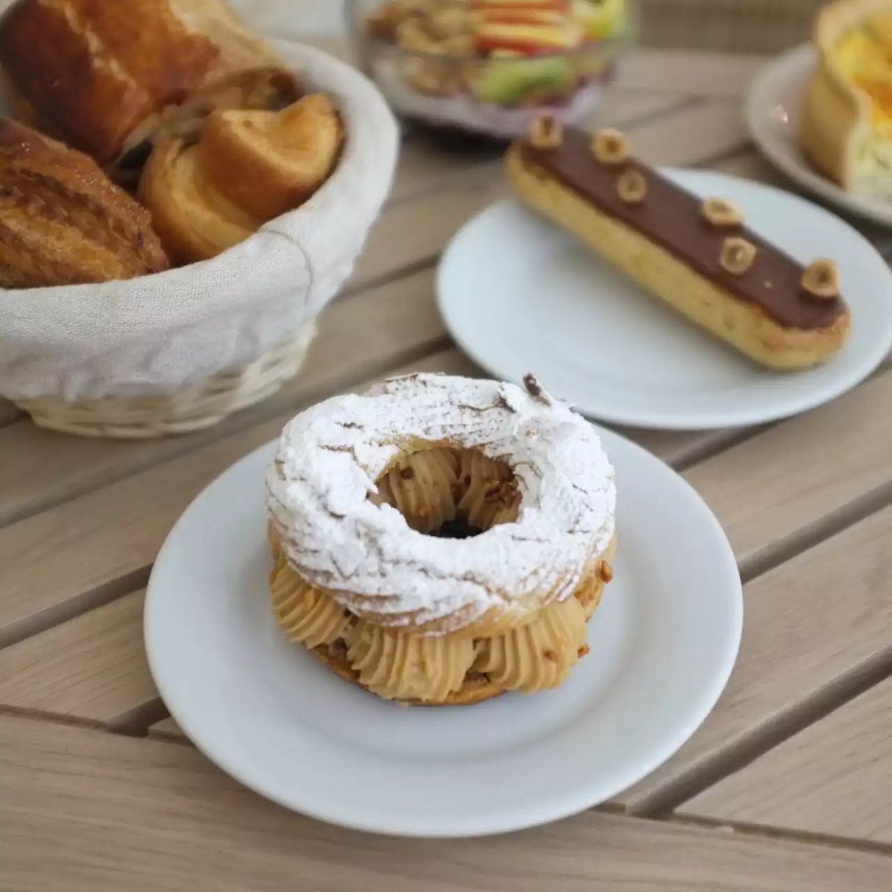 Les conseils de Cyril Lignac pour réaliser un Paris-Brest avec une bonne crème au beurre