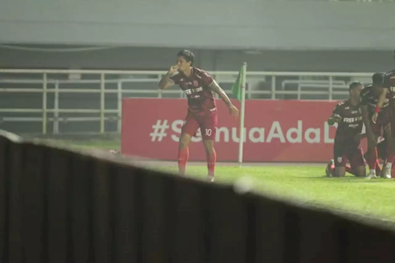 Irfan Bachdim Masih Bertahan di Persis Solo