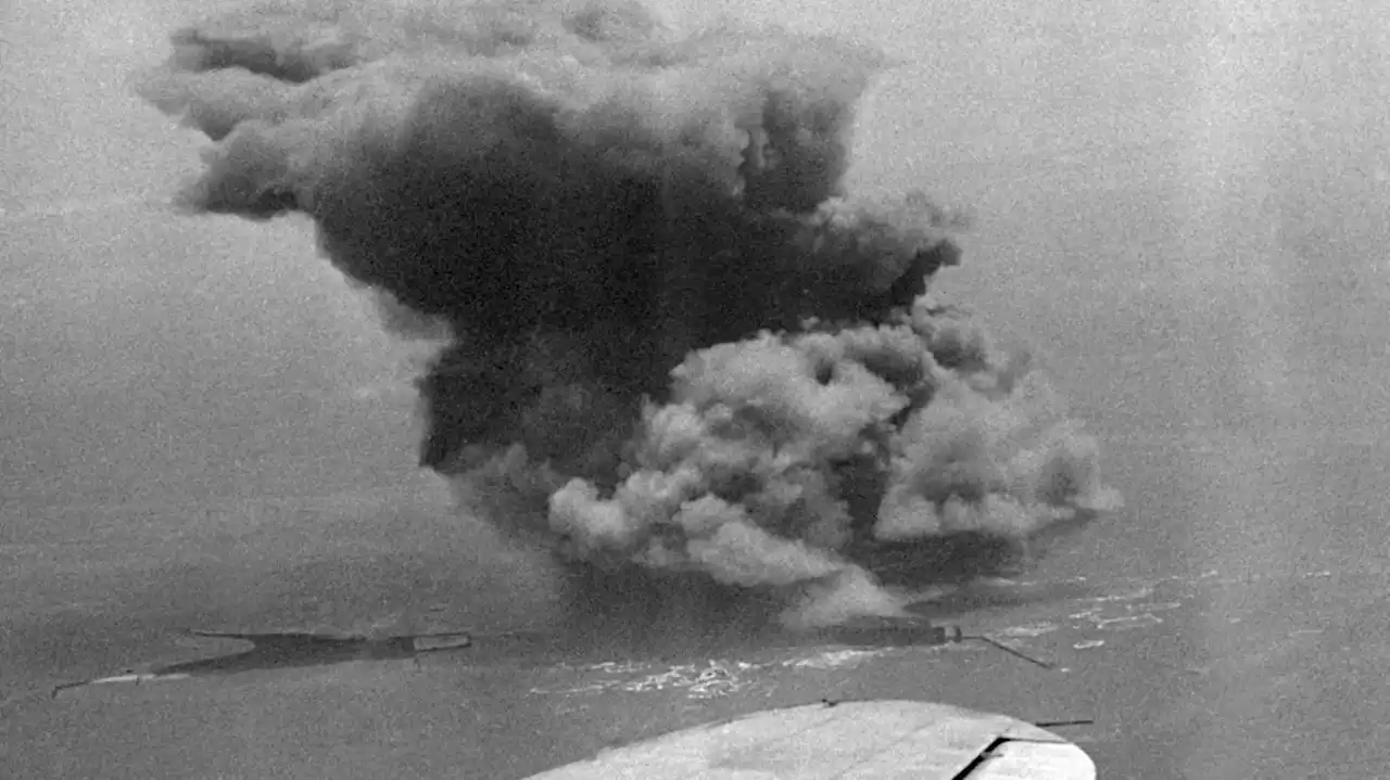 Heute vor 75 Jahren: Briten sprengen auf Helgoland 6700 Tonnen Munition in die Luft