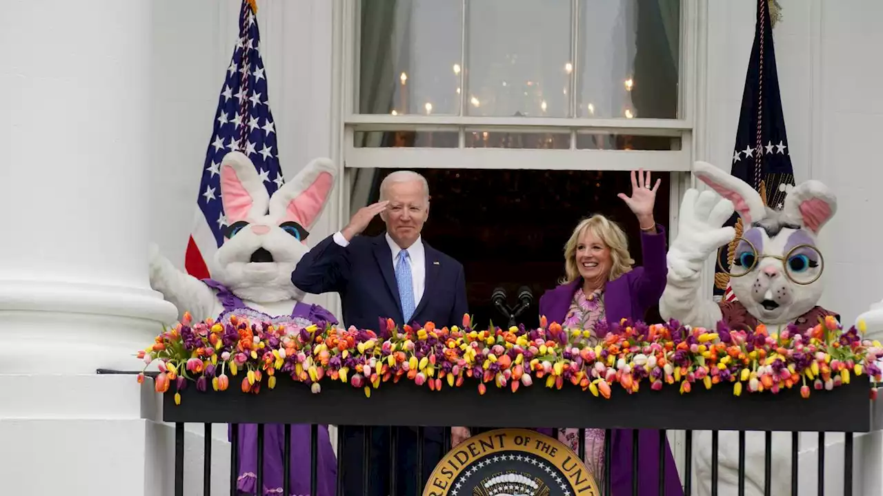 Rain dampens the 1st White House Easter Egg Roll since 2019