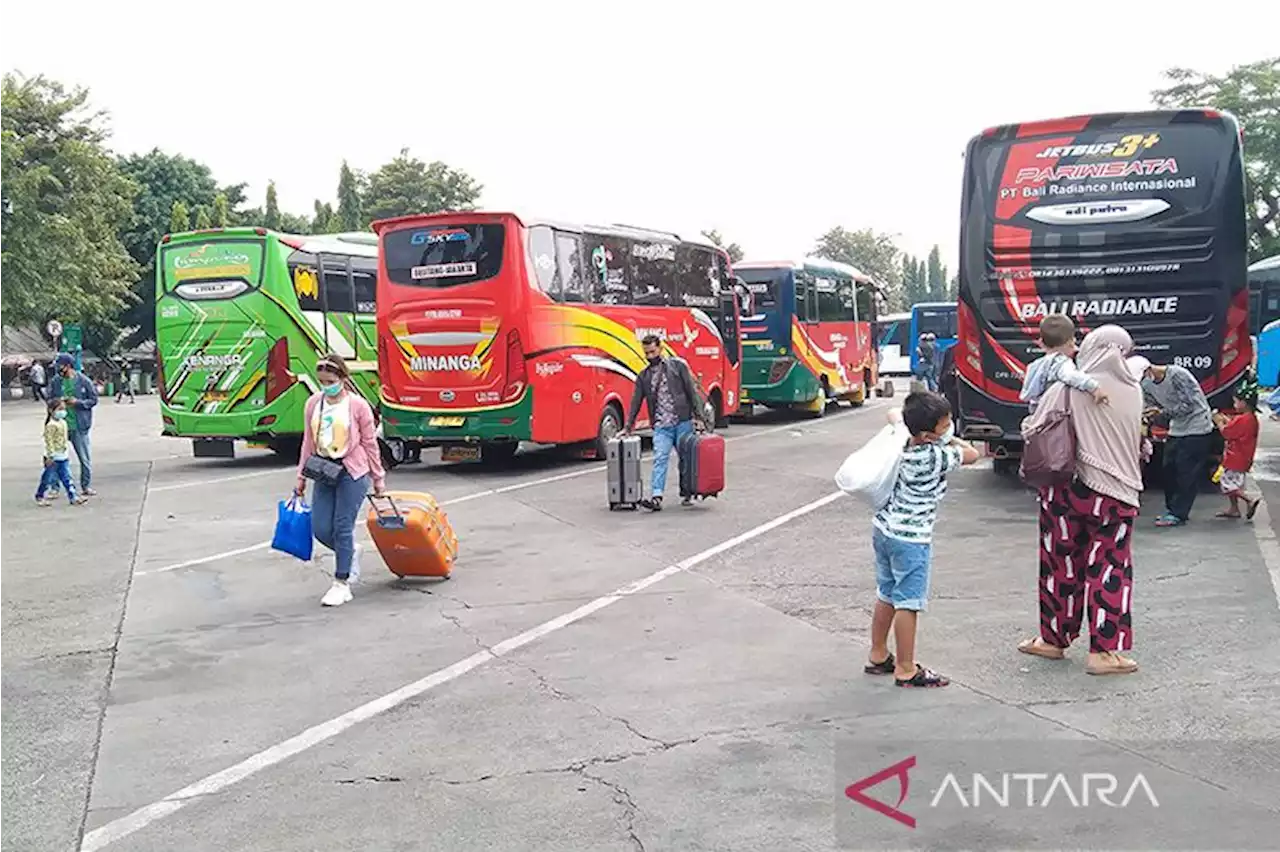 Pengelola Terminal Kalideres awasi harga tiket mudik jelang Lebaran