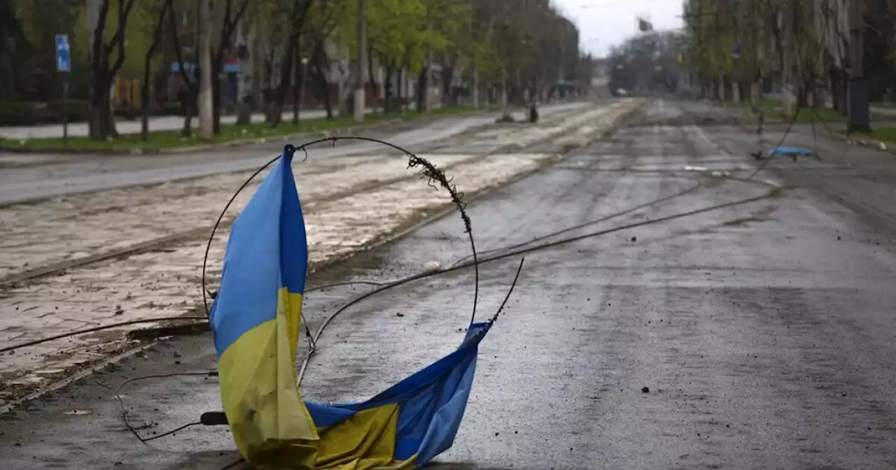 Moscow launches offensive in eastern Ukraine as residents scramble to evacuate