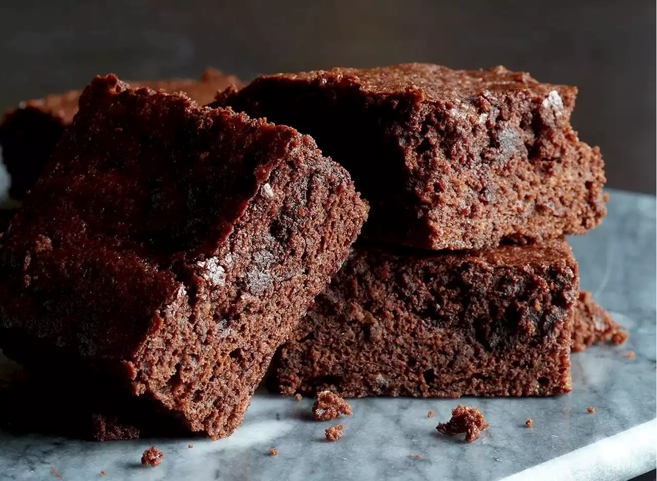 Best Fudge Brownie Recipe That's Easy to Bake — Eat This Not That