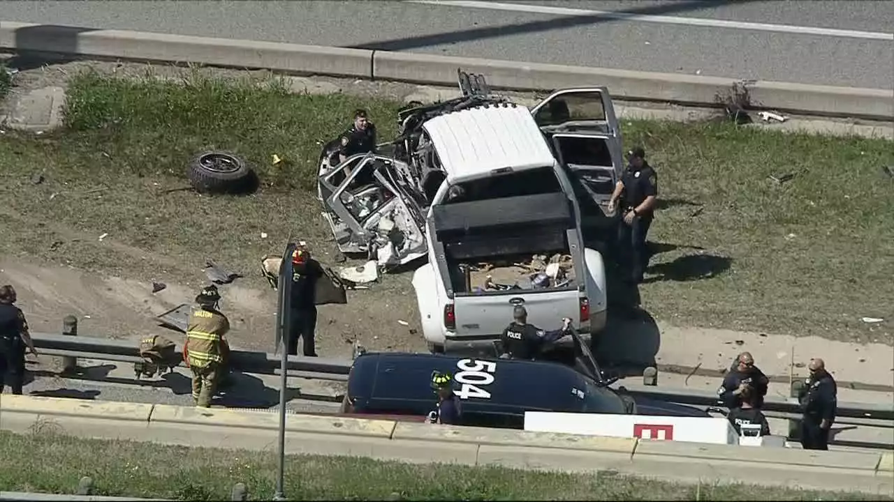 Suspect in stolen pickup truck crashes in North Richland Hills