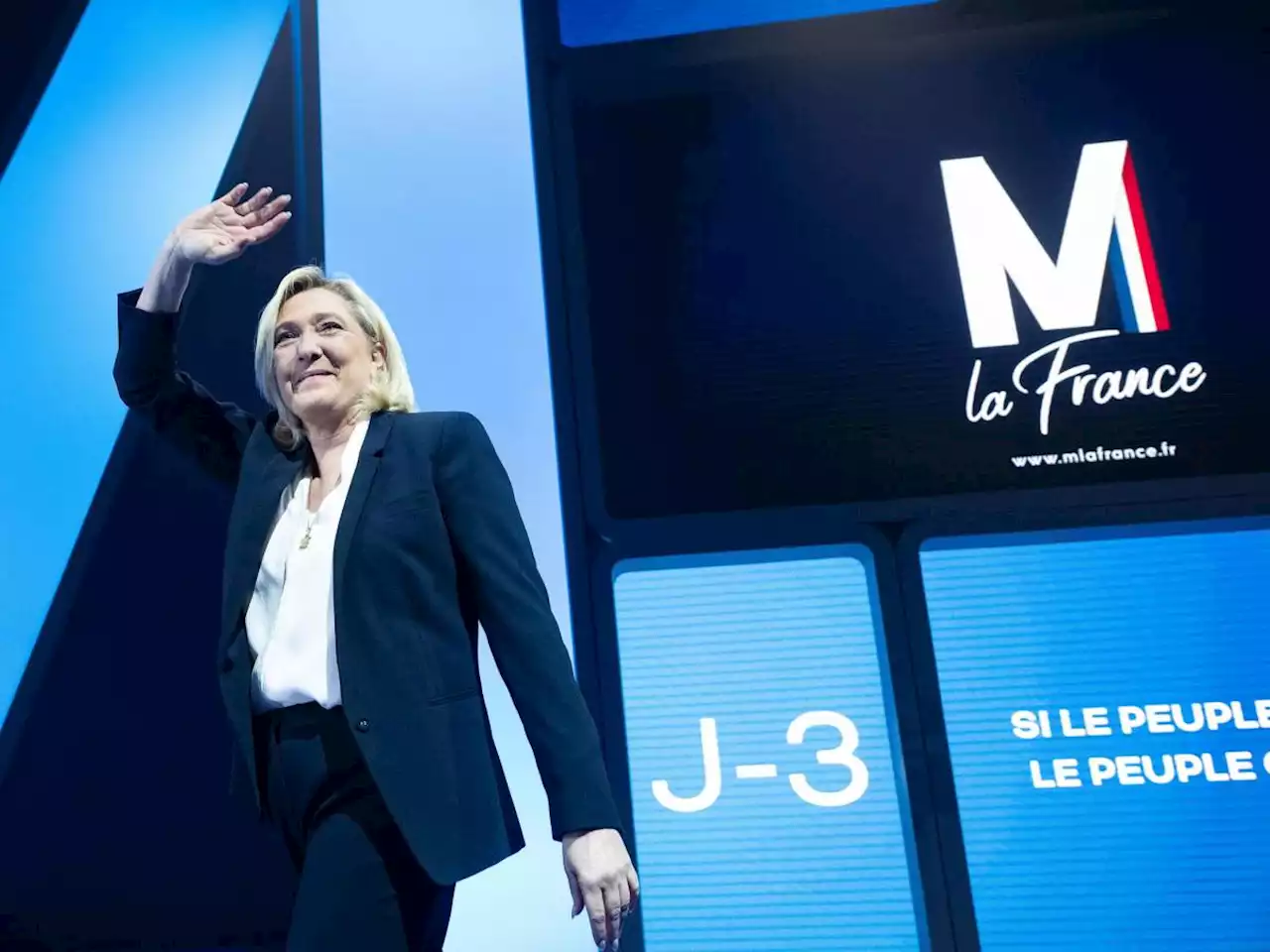 Le Pen punta tutto sul duello tv. Ma arriva un'altra inchiesta