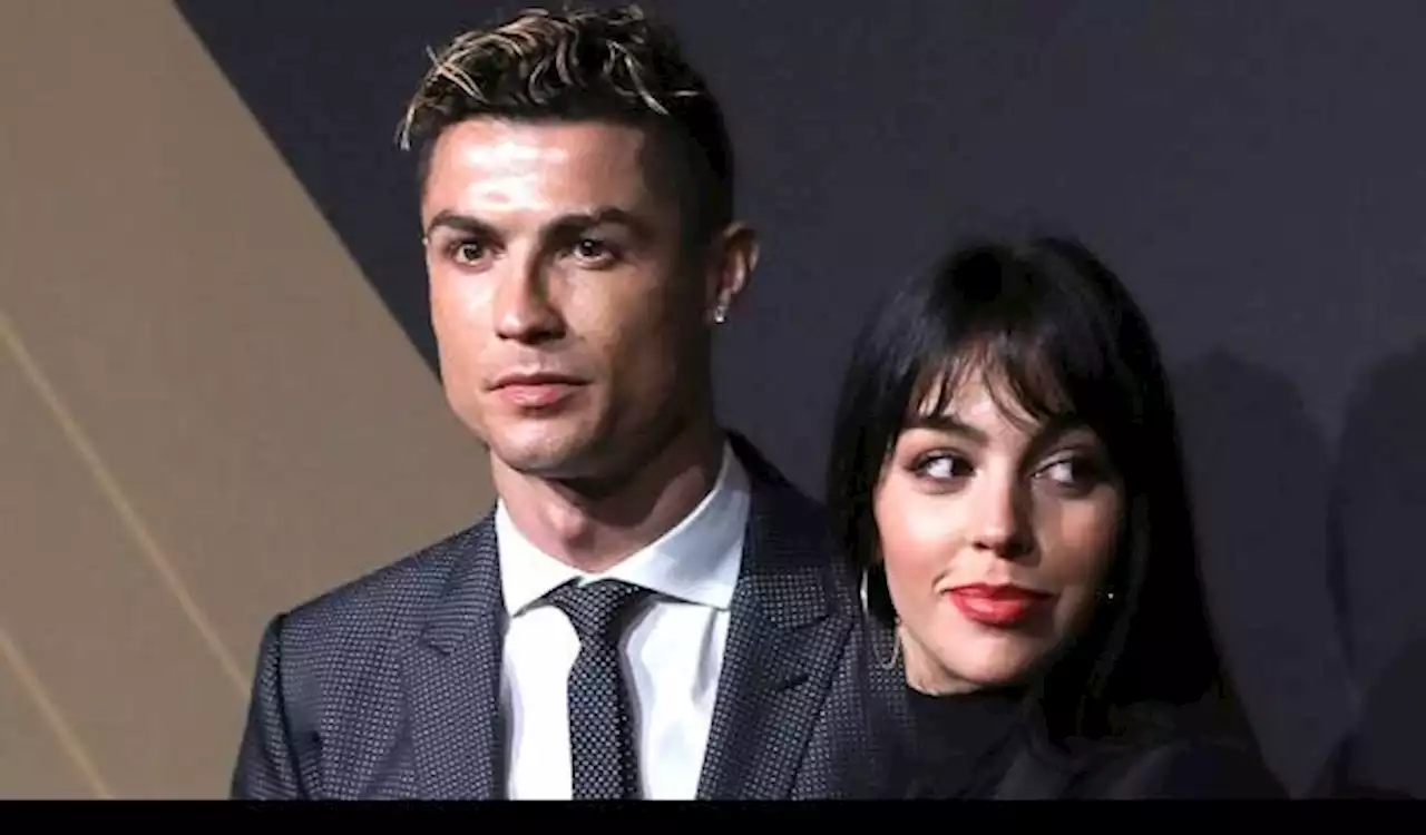 Kabar Duka, Salah Satu Bayi Kembar Cristiano Ronaldo Meninggal Dunia