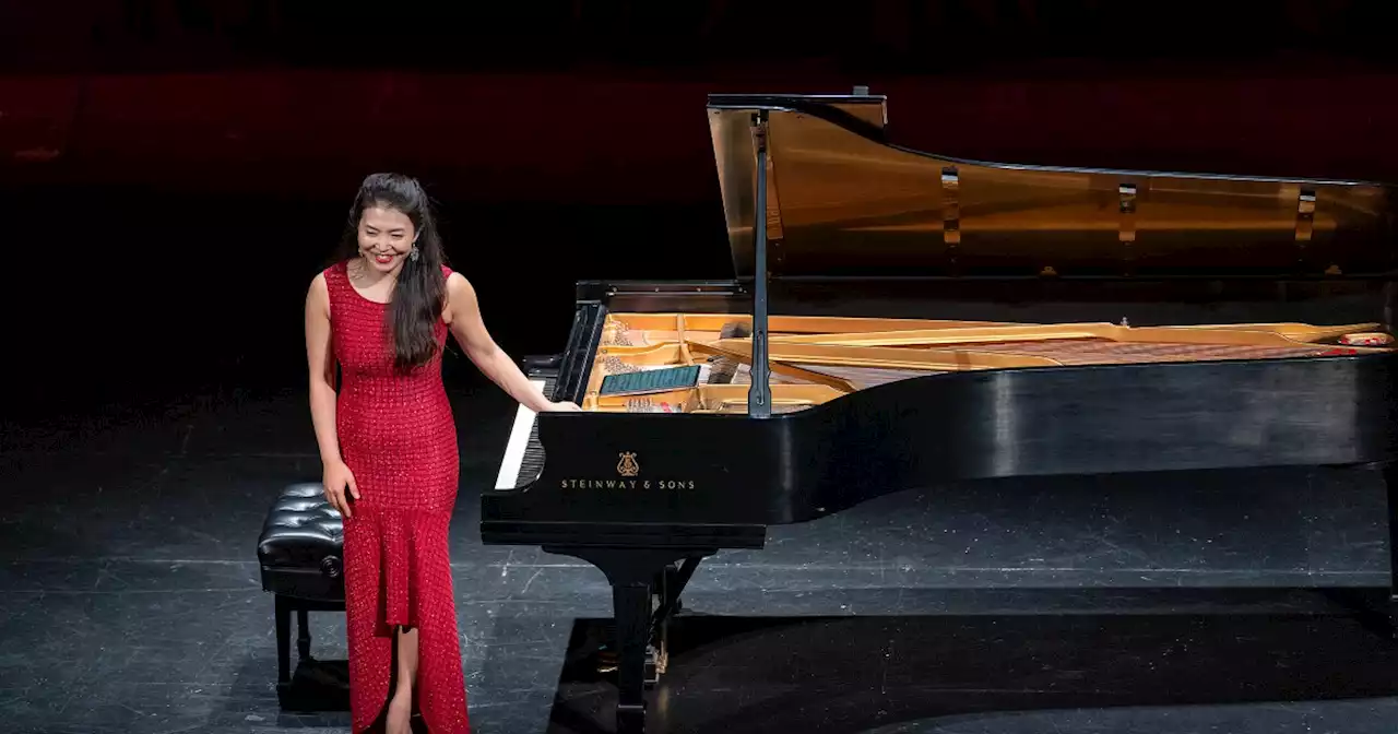 Pianist Jeeyoon Kim blends music, poetry and photography in new concert