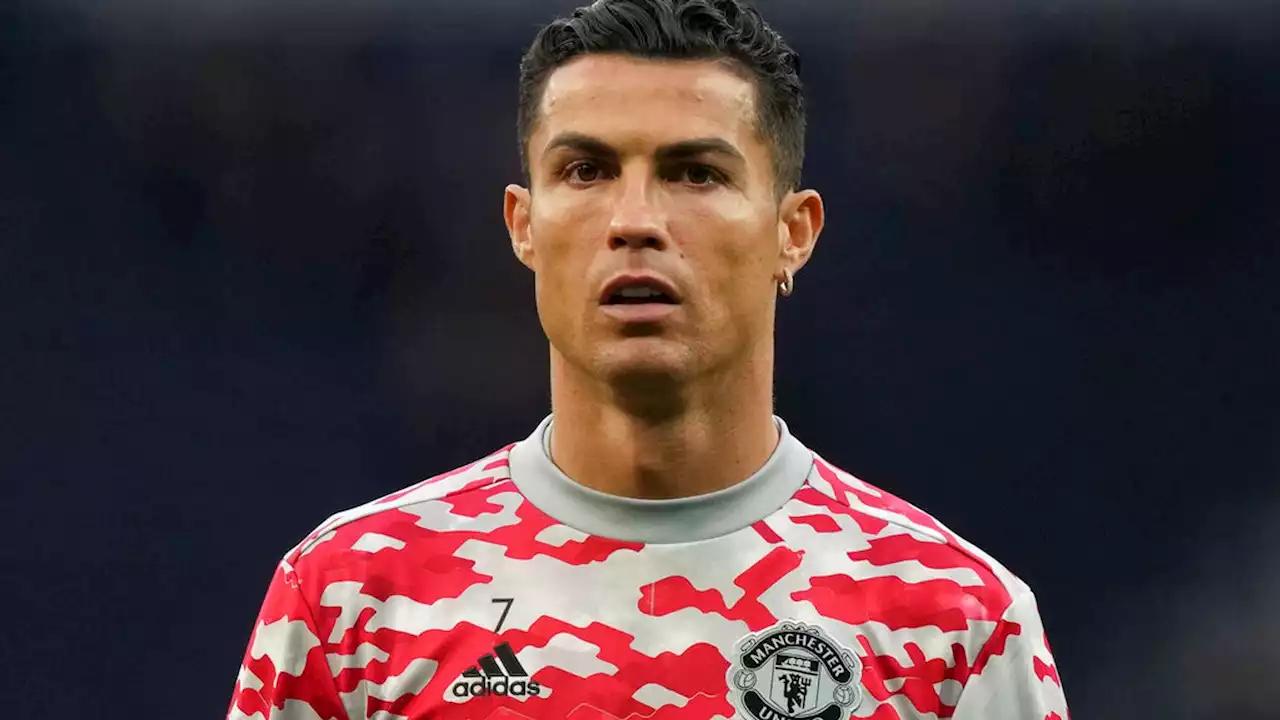 Cristiano Ronaldo: Manchester United star announces one of his newborn twins has died