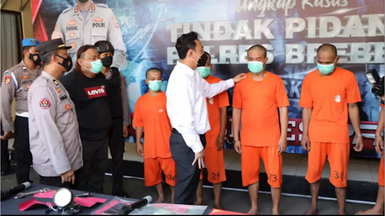 Curi Puluhan Tabung Gas Melon, Polres Brebes Bekuk 5 Pelaku