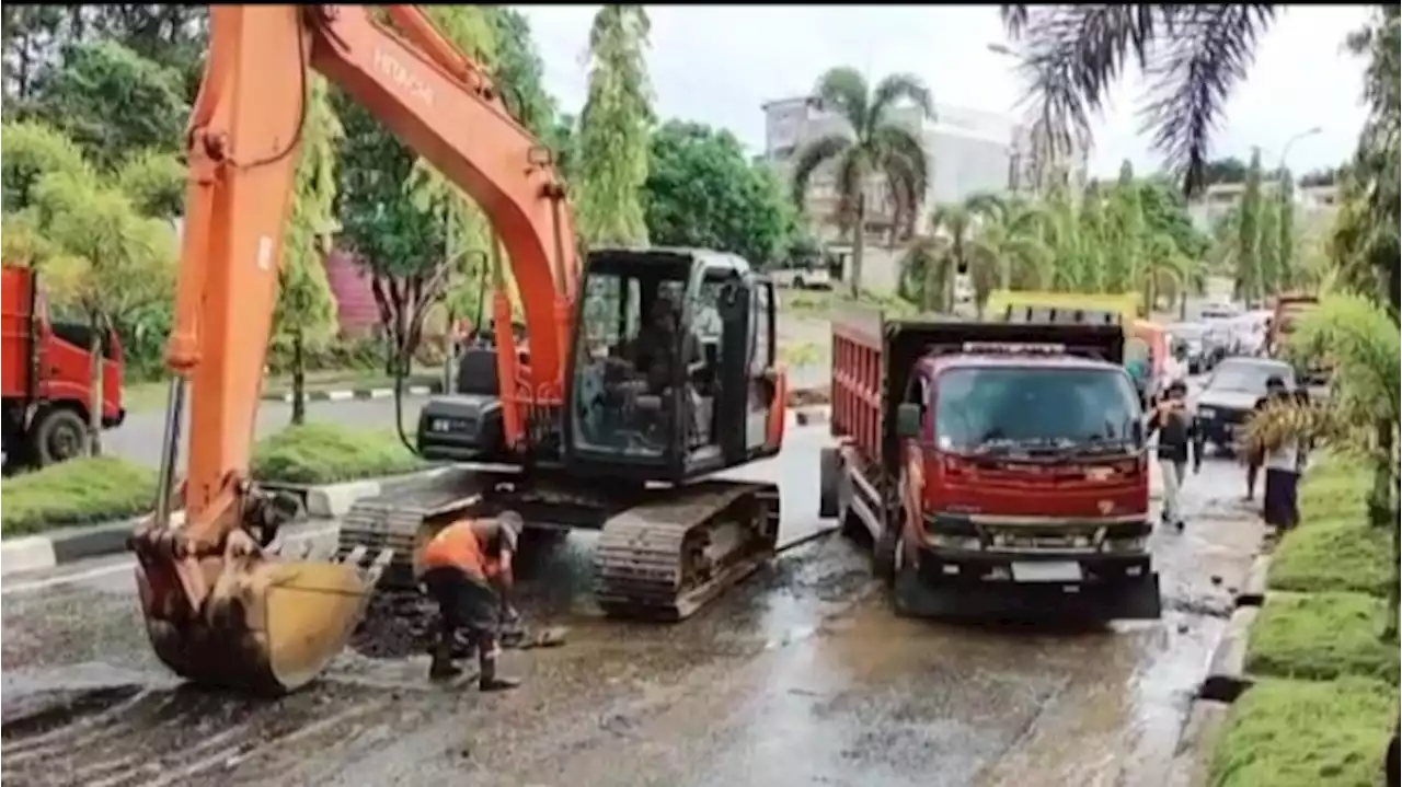 Jelang Arus Mudik Lebaran, Target Penyelesaian Perbaikan Jalan Lintas Sumatera Dipercepat