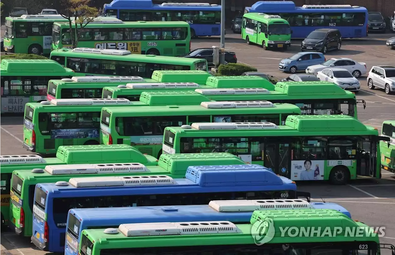 서울 시내버스 노조, 26일 총파업 예고…찬반투표 가결(종합) | 연합뉴스