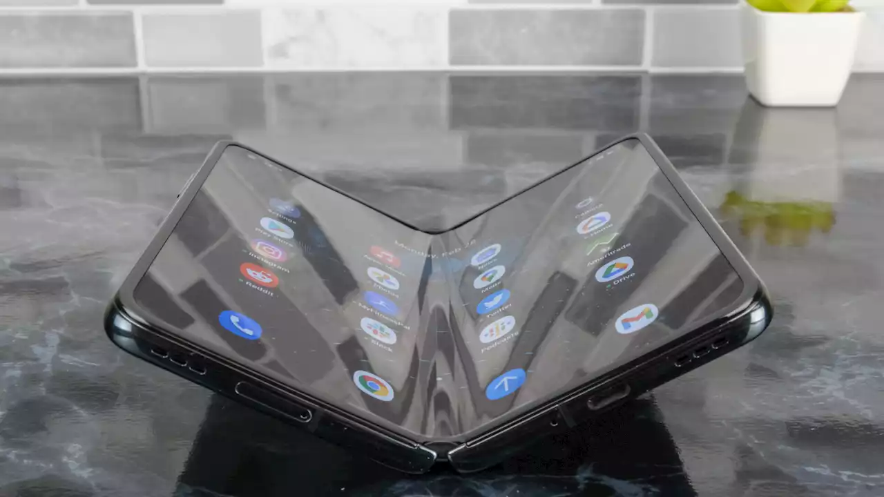 Foldable iPhone, iPad, or MacBook: What is Apple making?